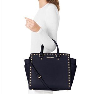 Michael Kors Large Studded Selma purse/handbag